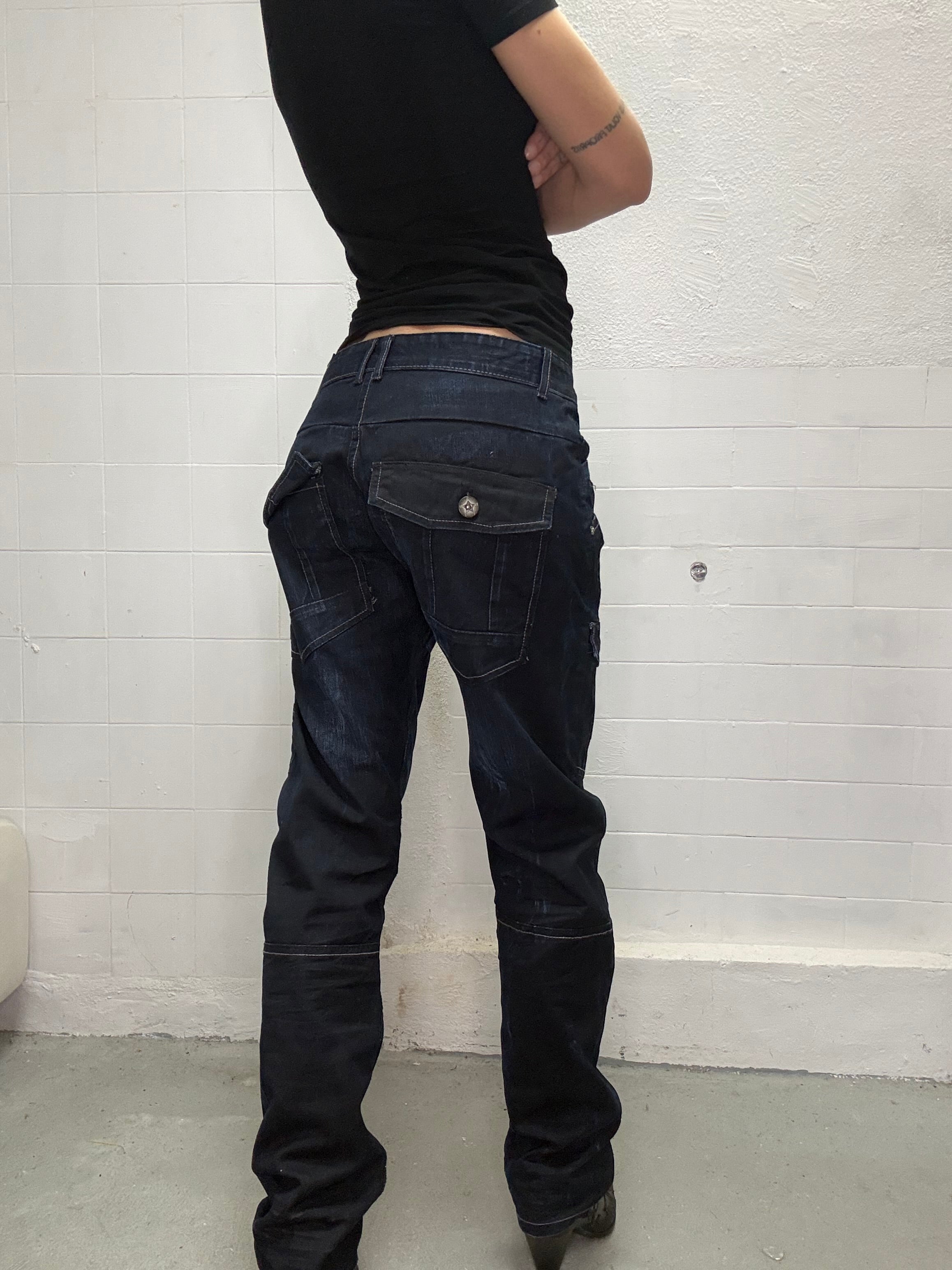 089 UTILITARY DARK JEANS