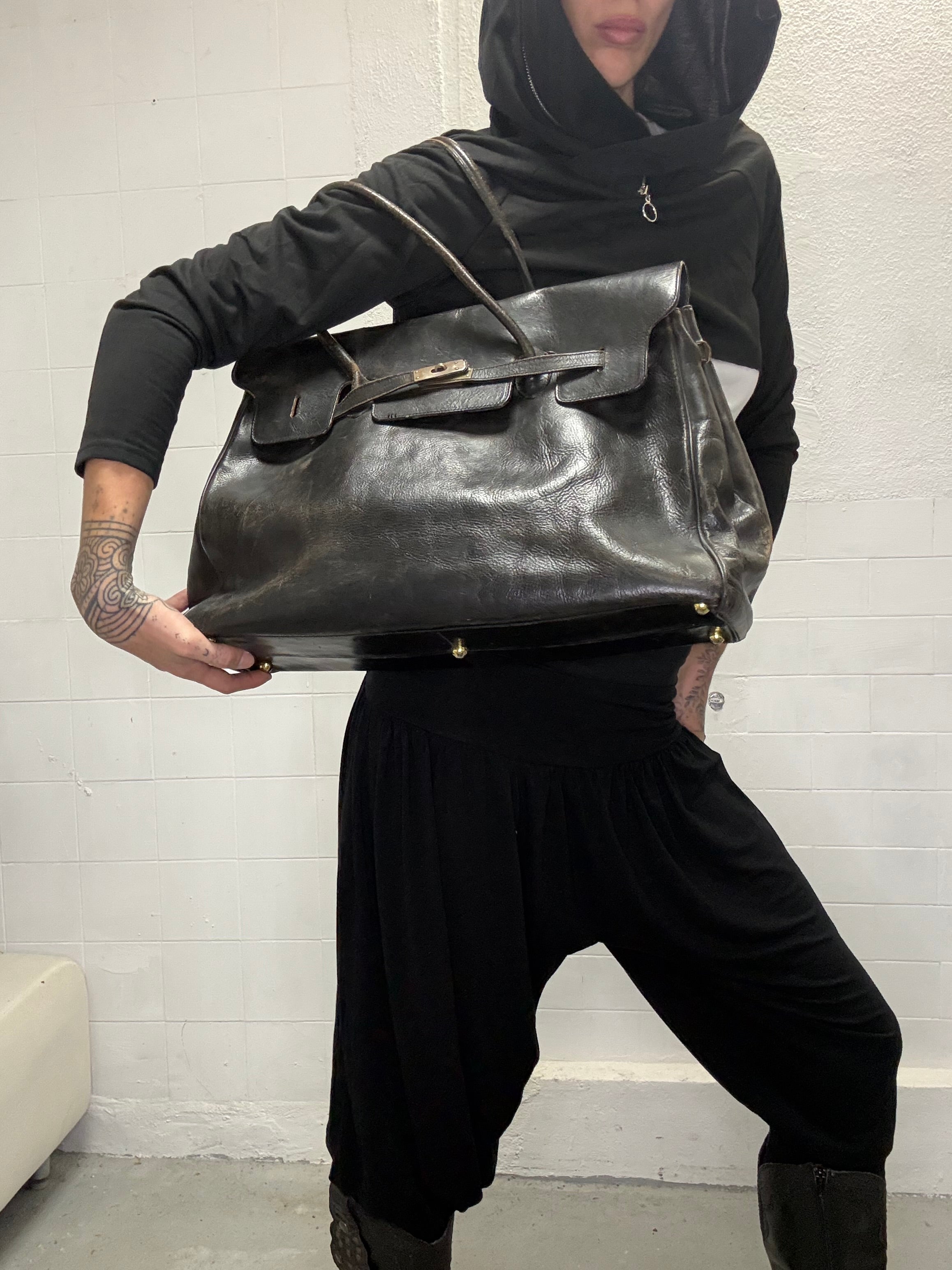 090 DISTRESSED FIRKIN REAL LEATHER