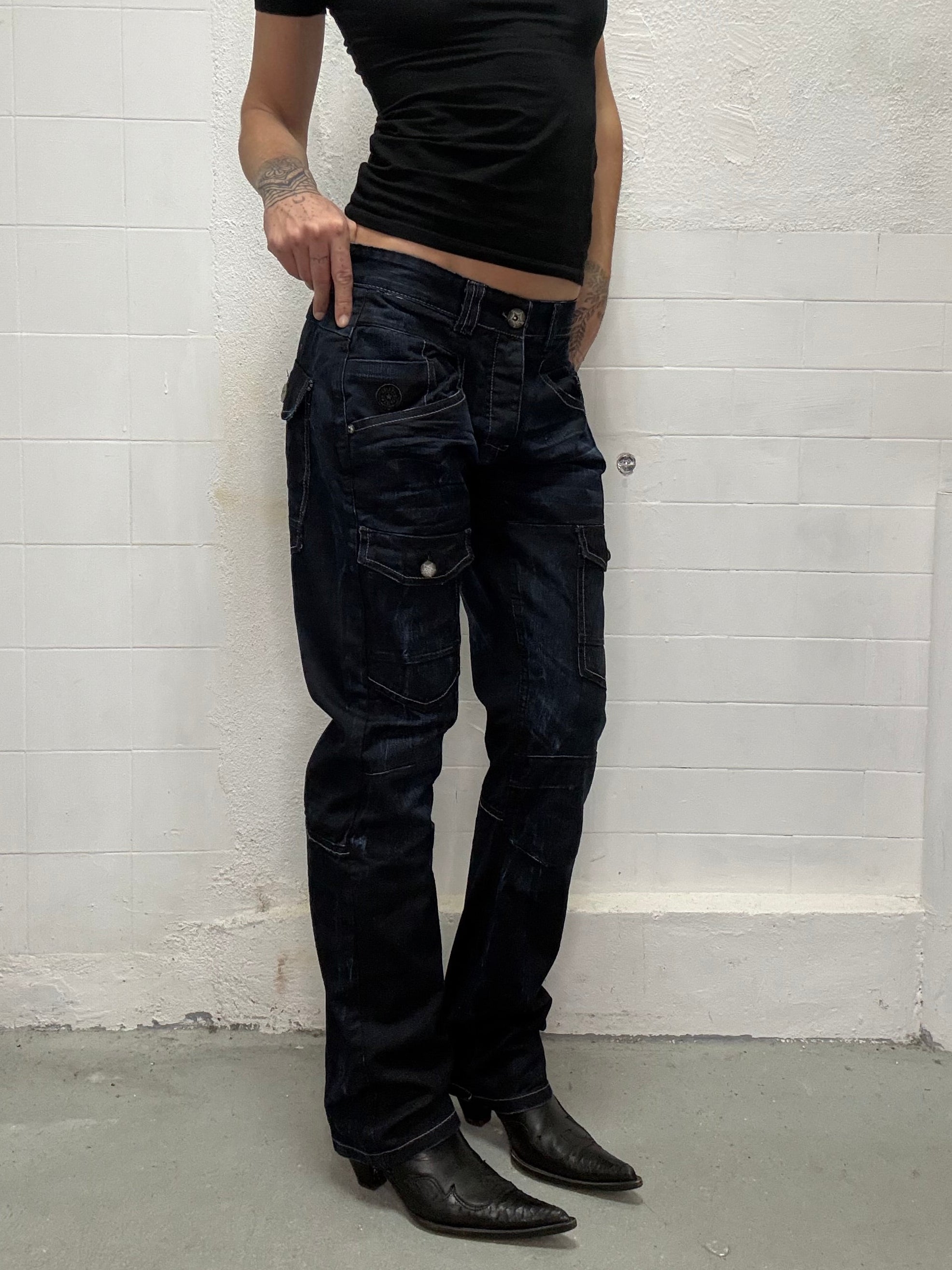 089 UTILITARY DARK JEANS