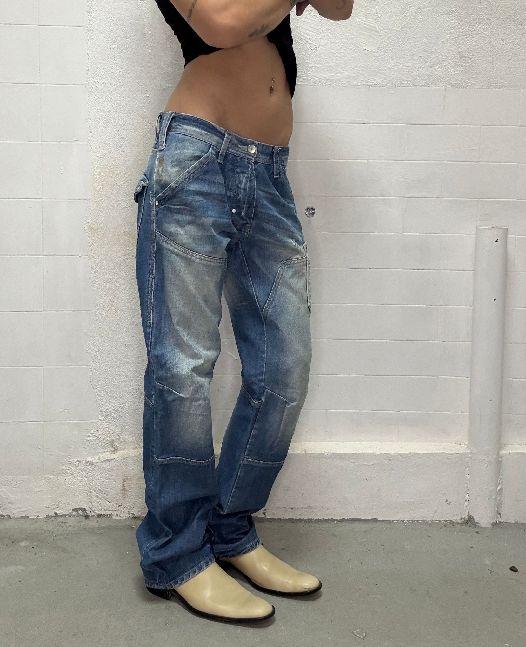077 VINTAGE LOW RISE FIT JEANS