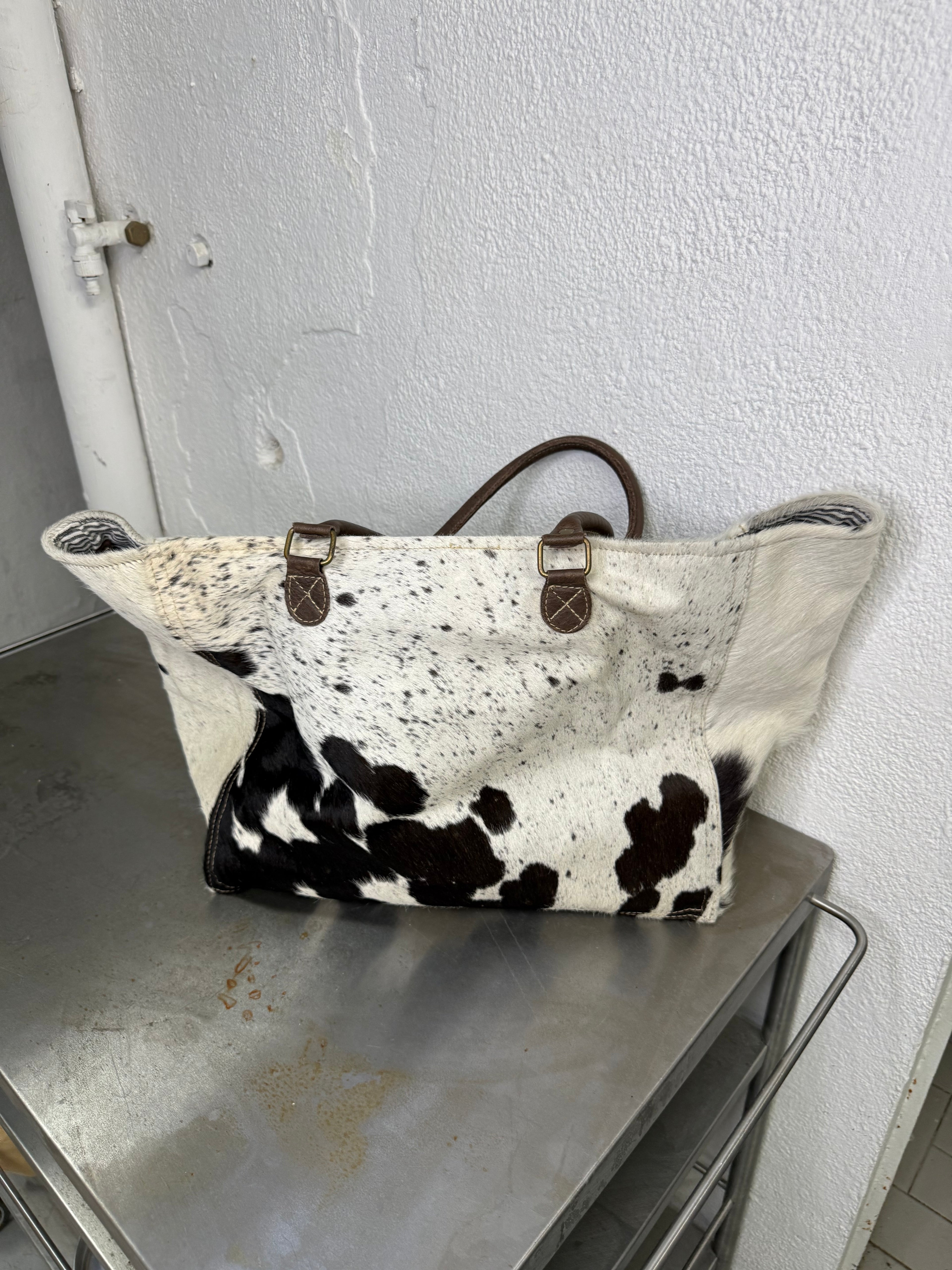 082 COW PRINTED LEATHER BAG