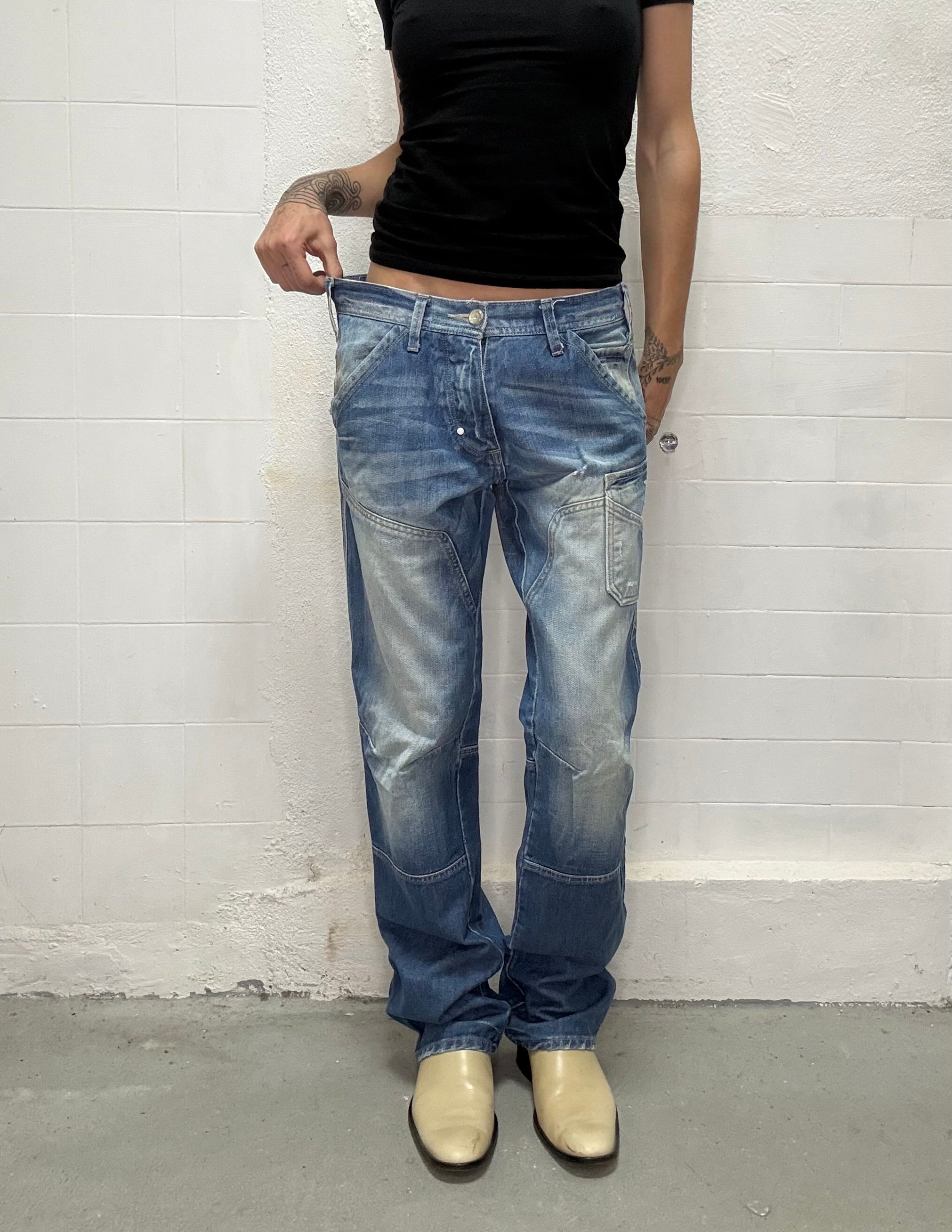 077 VINTAGE LOW RISE FIT JEANS