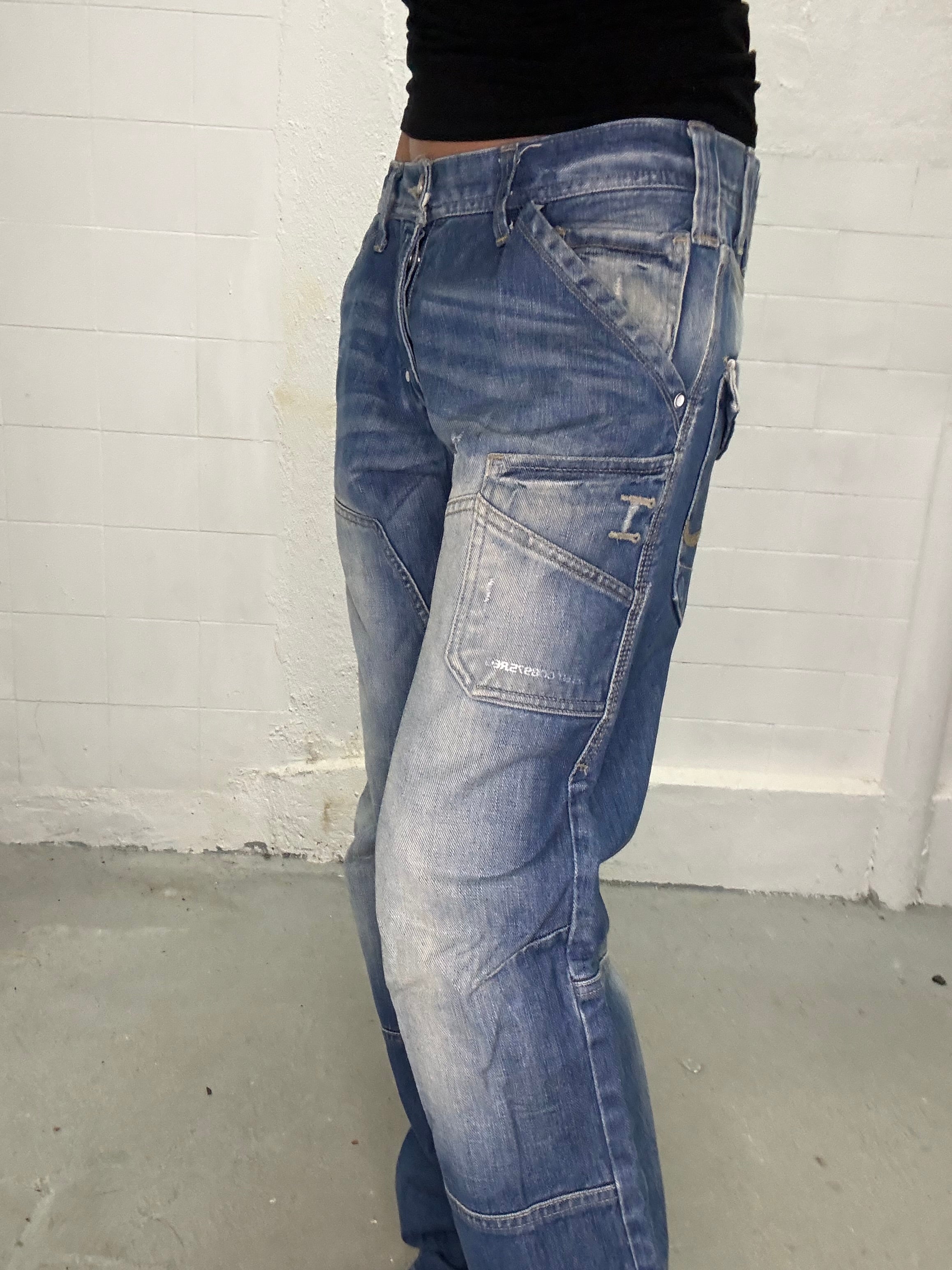 077 VINTAGE LOW RISE FIT JEANS
