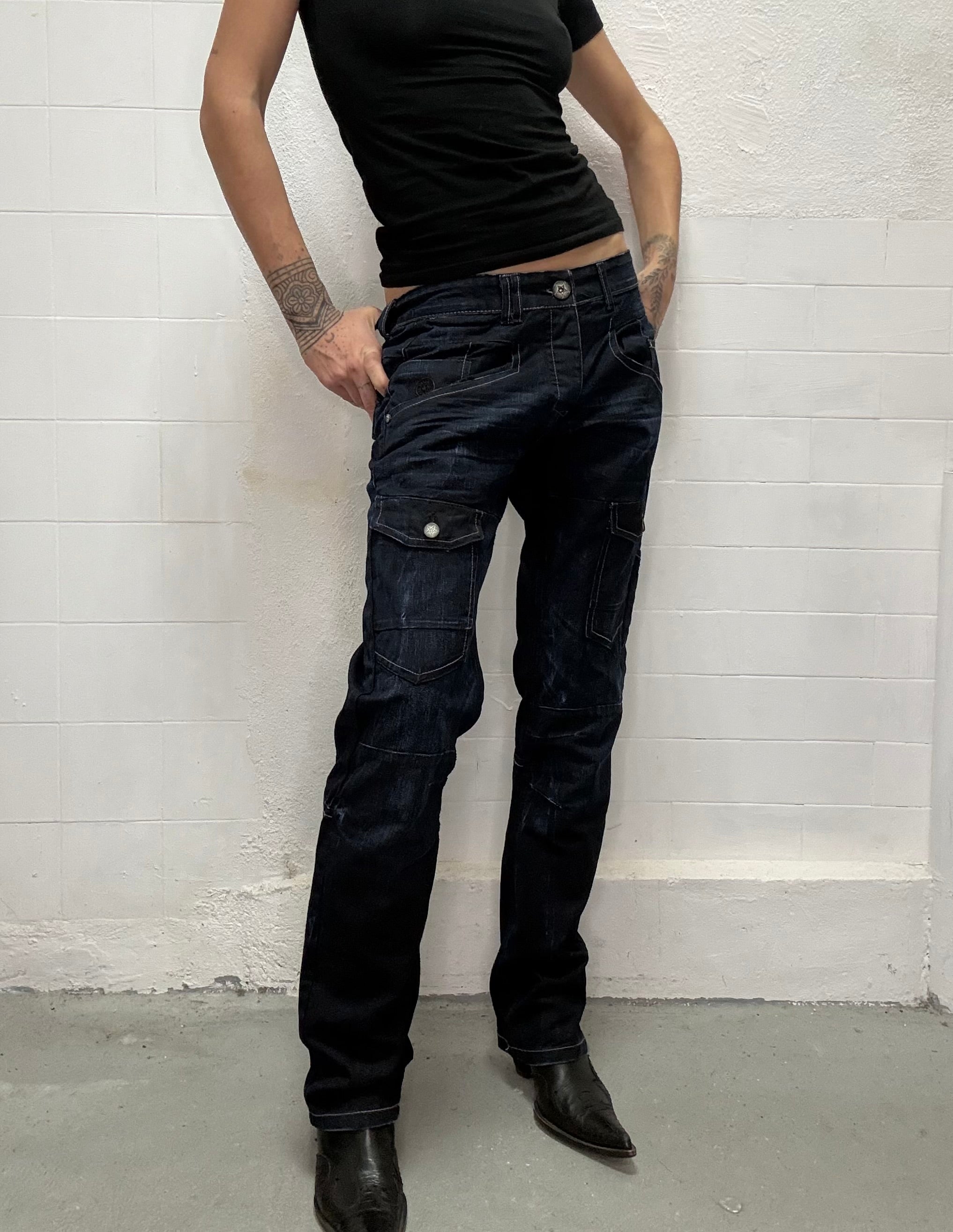 089 UTILITARY DARK JEANS