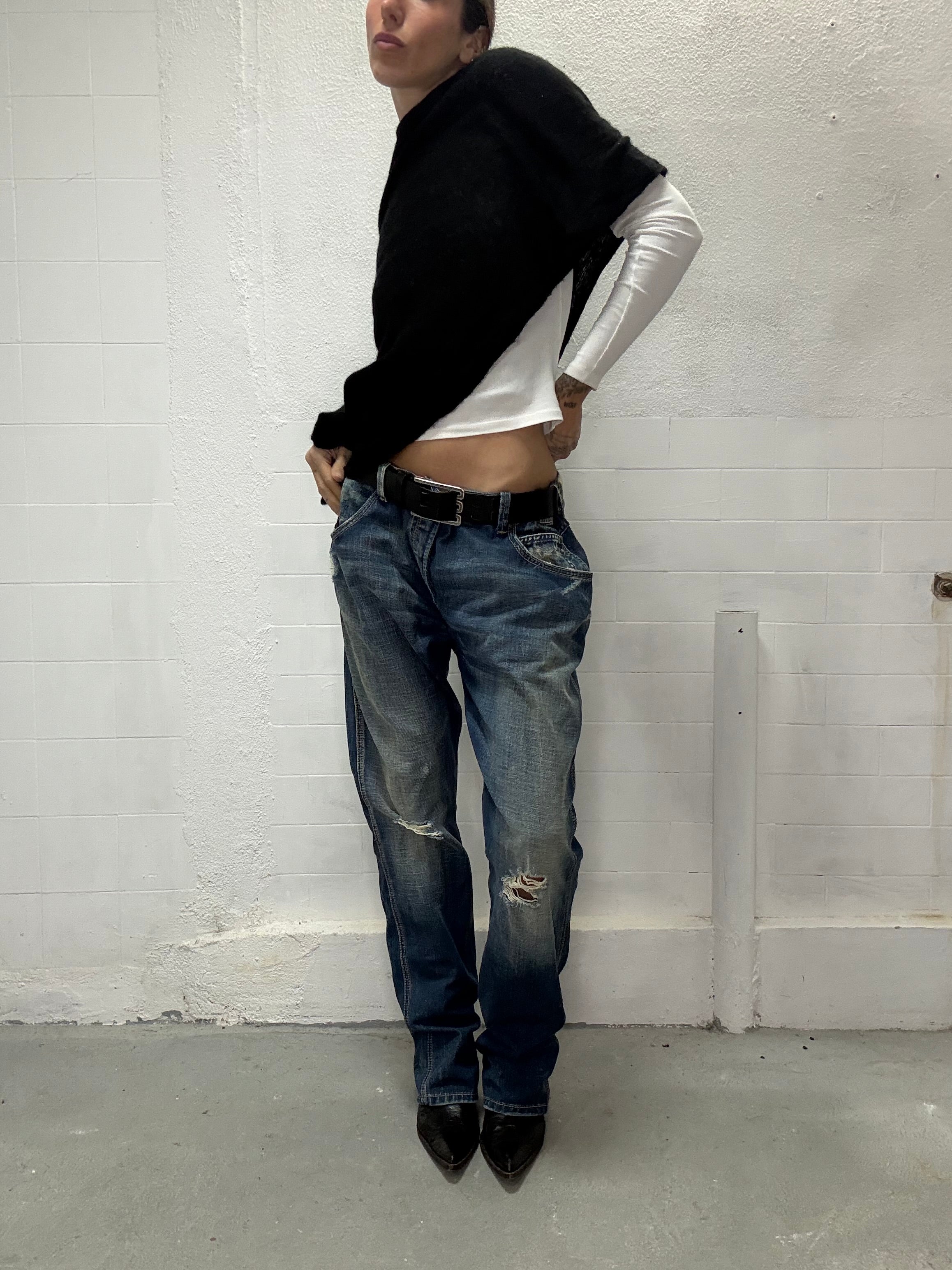 Faded blue Lee jeans with straight leg fit